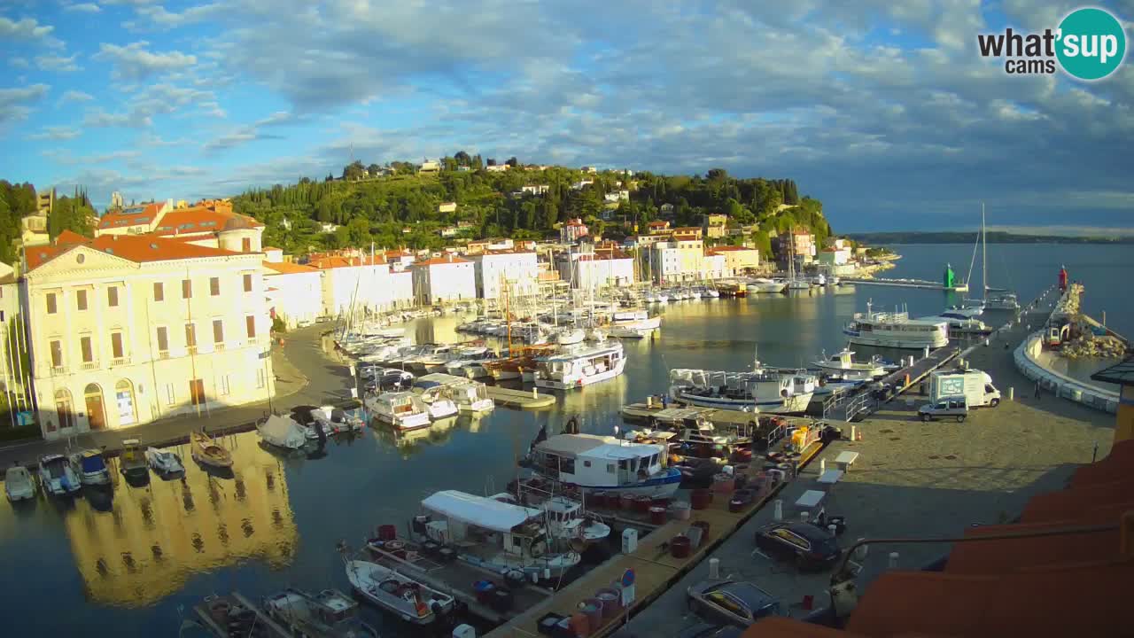 Live-Webcam aus Piran “Mandrač” – Erstaunliche Live-Ansicht von Villa Piranesi
