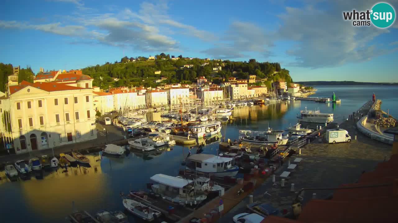 Live-Webcam aus Piran “Mandrač” – Erstaunliche Live-Ansicht von Villa Piranesi