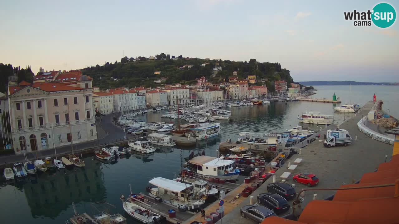 Live webcam from Piran “Mandrač” – Amazing live view from Villa Piranesi