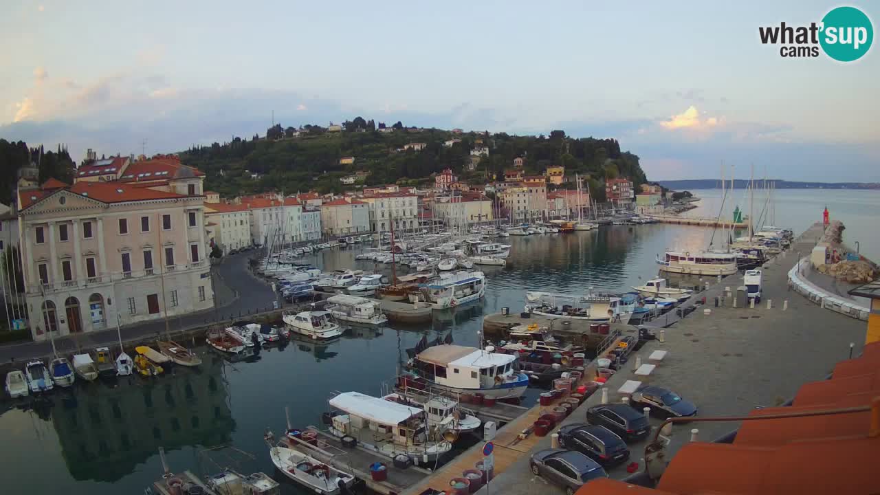 Live-Webcam aus Piran “Mandrač” – Erstaunliche Live-Ansicht von Villa Piranesi