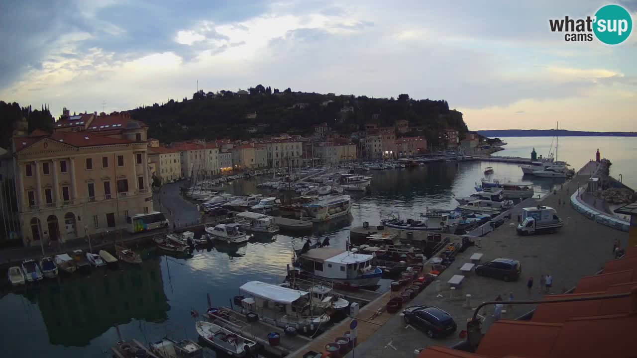 Live webcam from Piran “Mandrač” – Amazing live view from Villa Piranesi