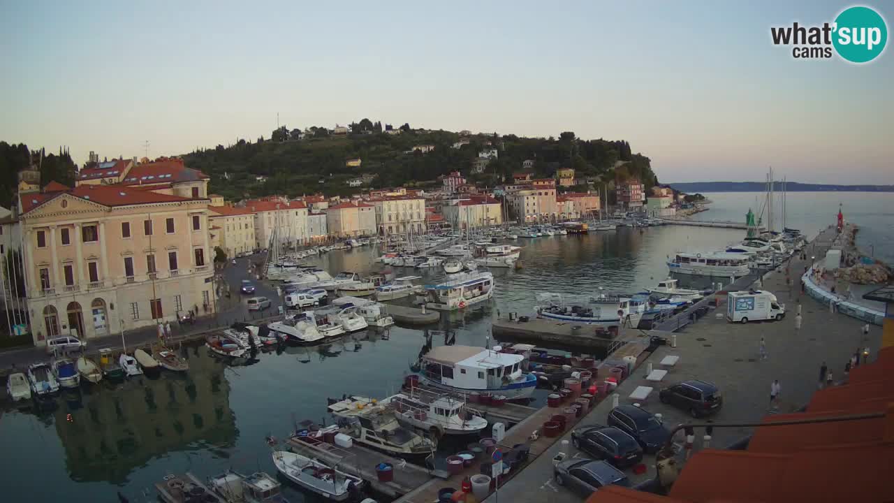 Live-Webcam aus Piran “Mandrač” – Erstaunliche Live-Ansicht von Villa Piranesi