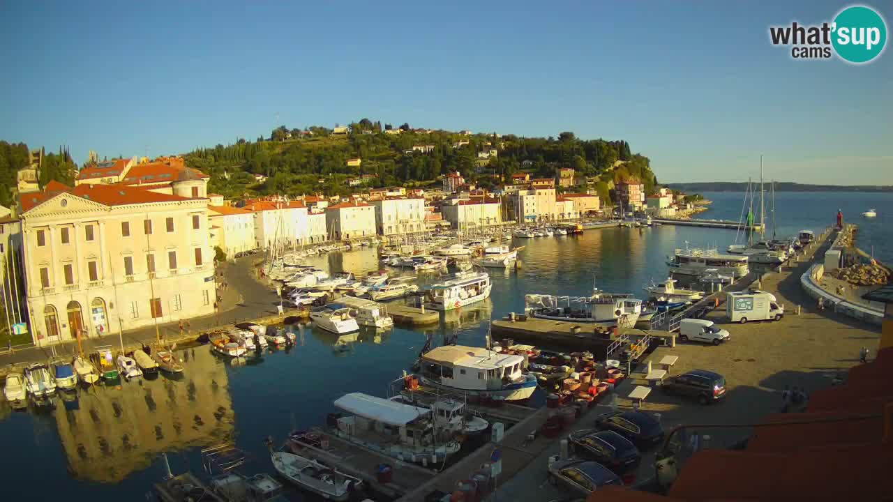 Live webcam from Piran “Mandrač” – Amazing live view from Villa Piranesi