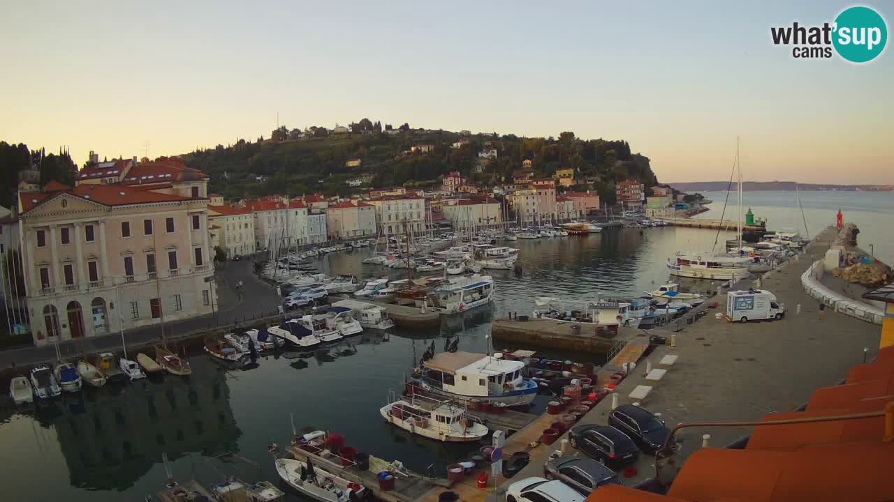 Live webcam da Pirano “Mandrač” – Splendida vista live da Villa Piranesi