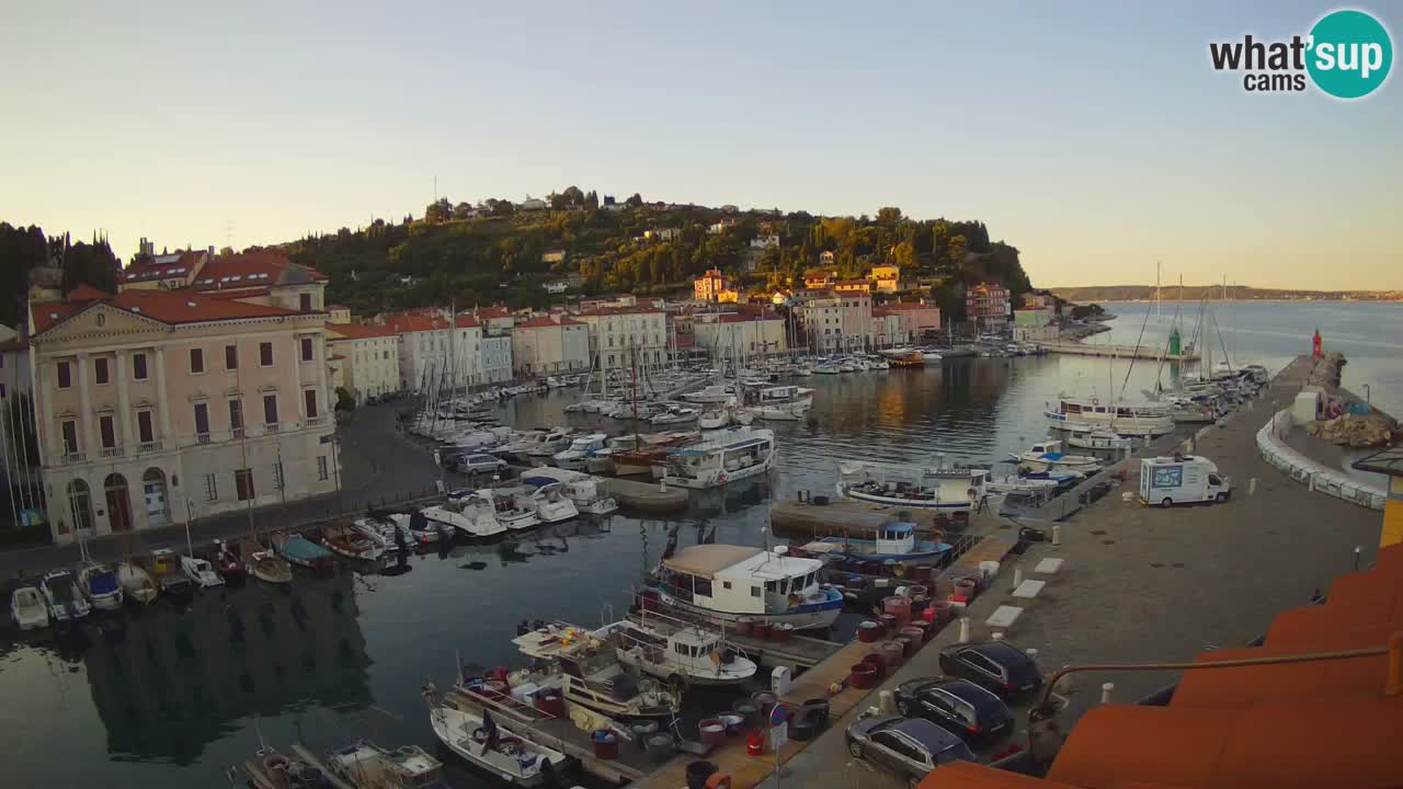 Live-Webcam aus Piran “Mandrač” – Erstaunliche Live-Ansicht von Villa Piranesi
