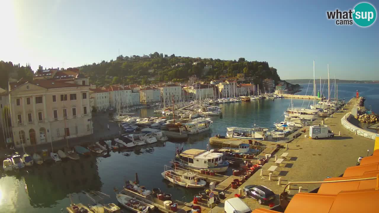 Cámara web en vivo desde Piran “Mandrač” – Increíble vista en vivo desde Villa Piranesi