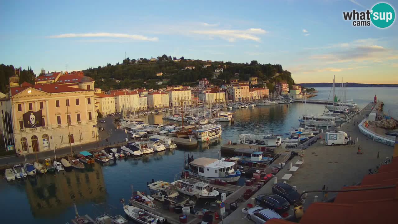 Cámara web en vivo desde Piran “Mandrač” – Increíble vista en vivo desde Villa Piranesi
