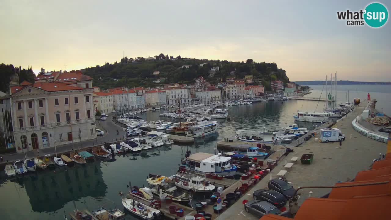 Live-Webcam aus Piran “Mandrač” – Erstaunliche Live-Ansicht von Villa Piranesi