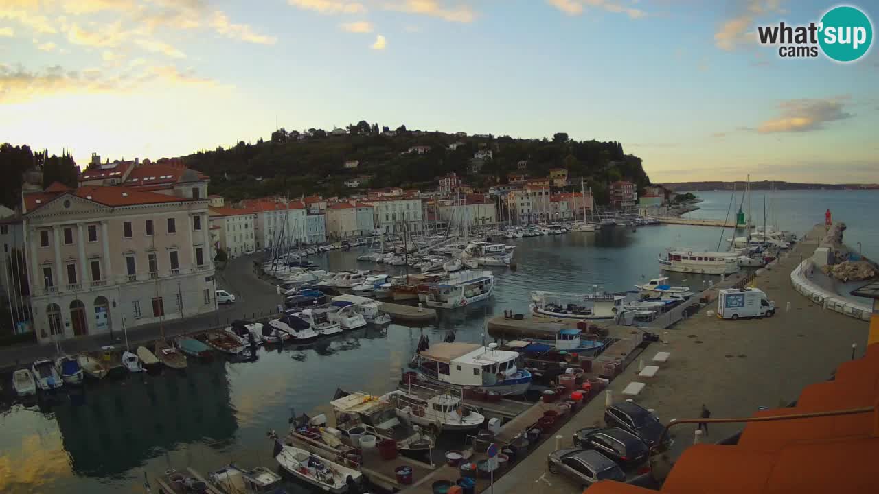 Cámara web en vivo desde Piran “Mandrač” – Increíble vista en vivo desde Villa Piranesi