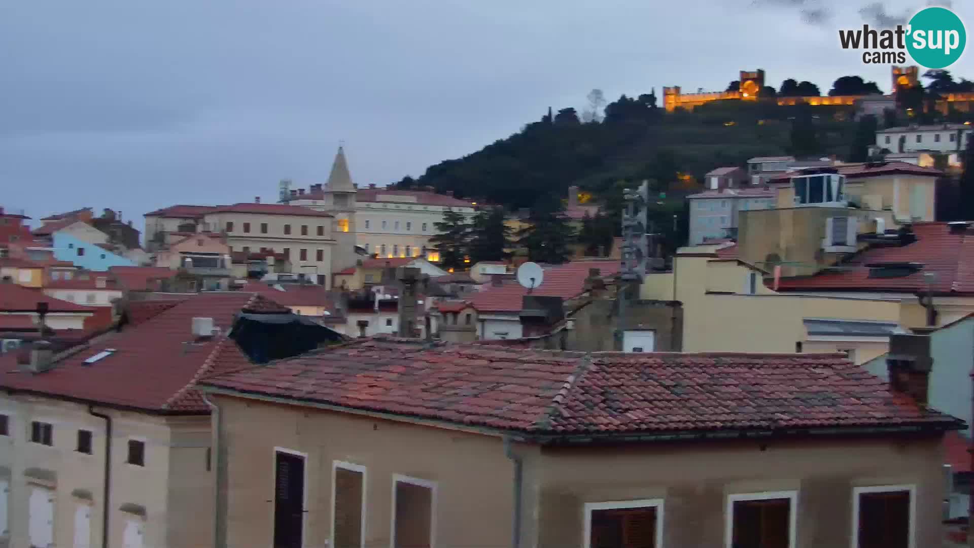 PIRAN Punta webcam | Seaside Promenade | Hotel Piran