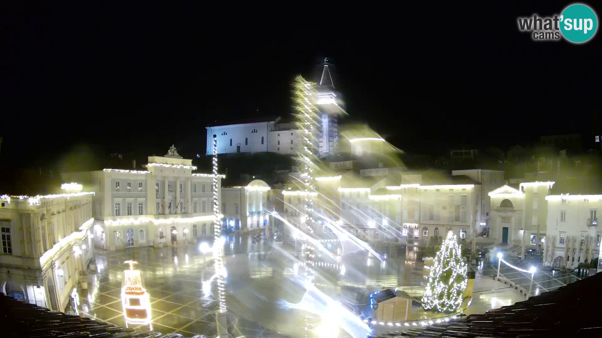 Webcam live Piran – Tartini Platz von “Mestna Kavarna”