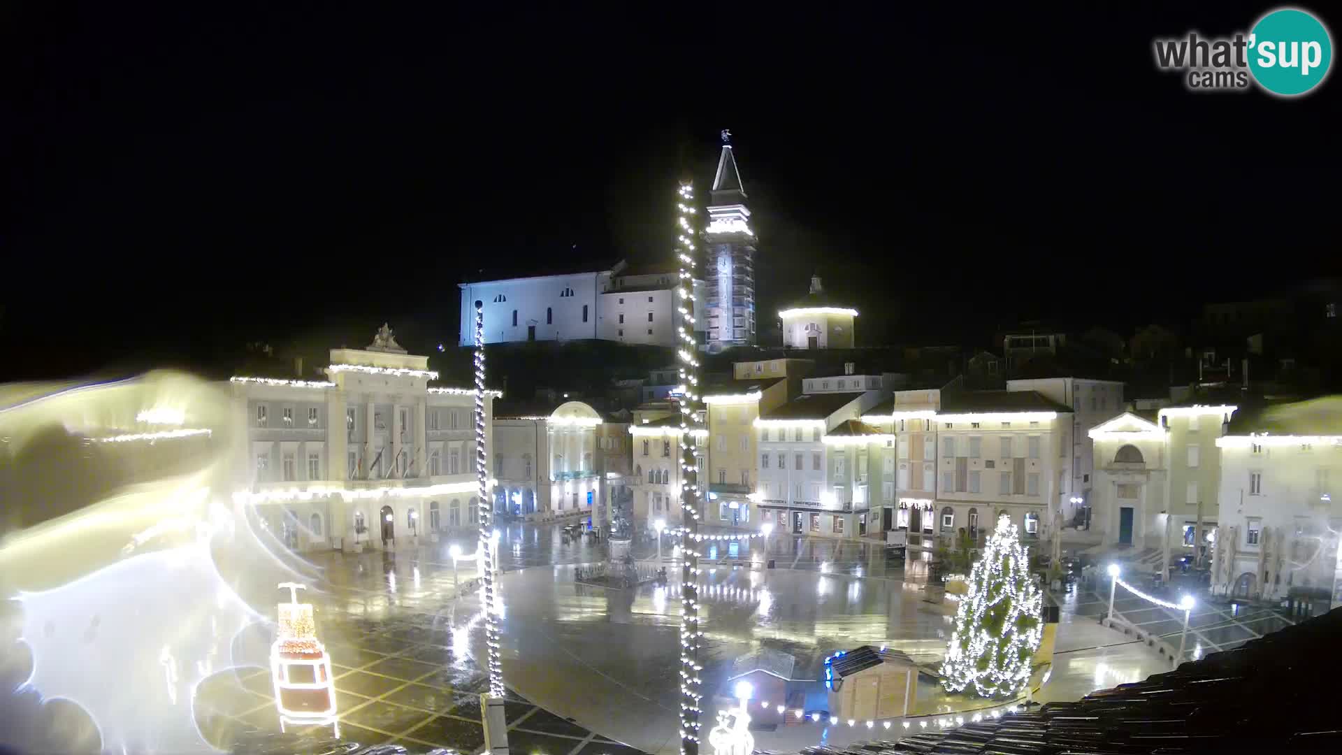 Webcam Pirano – Piazza Tartini dalla “Mestna Kavarna”