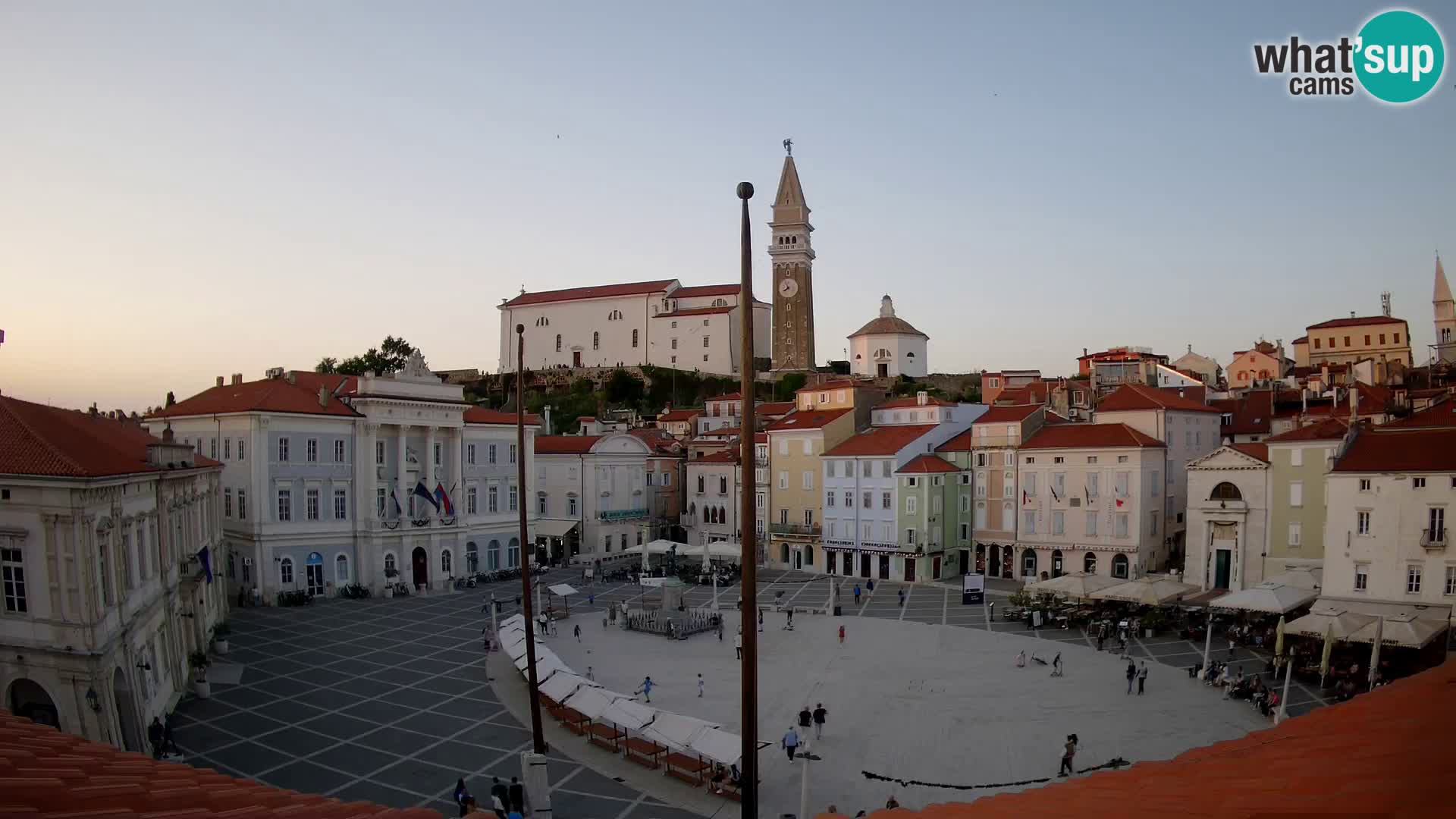 Webcam live Piran – Tartini Platz von “Mestna Kavarna”