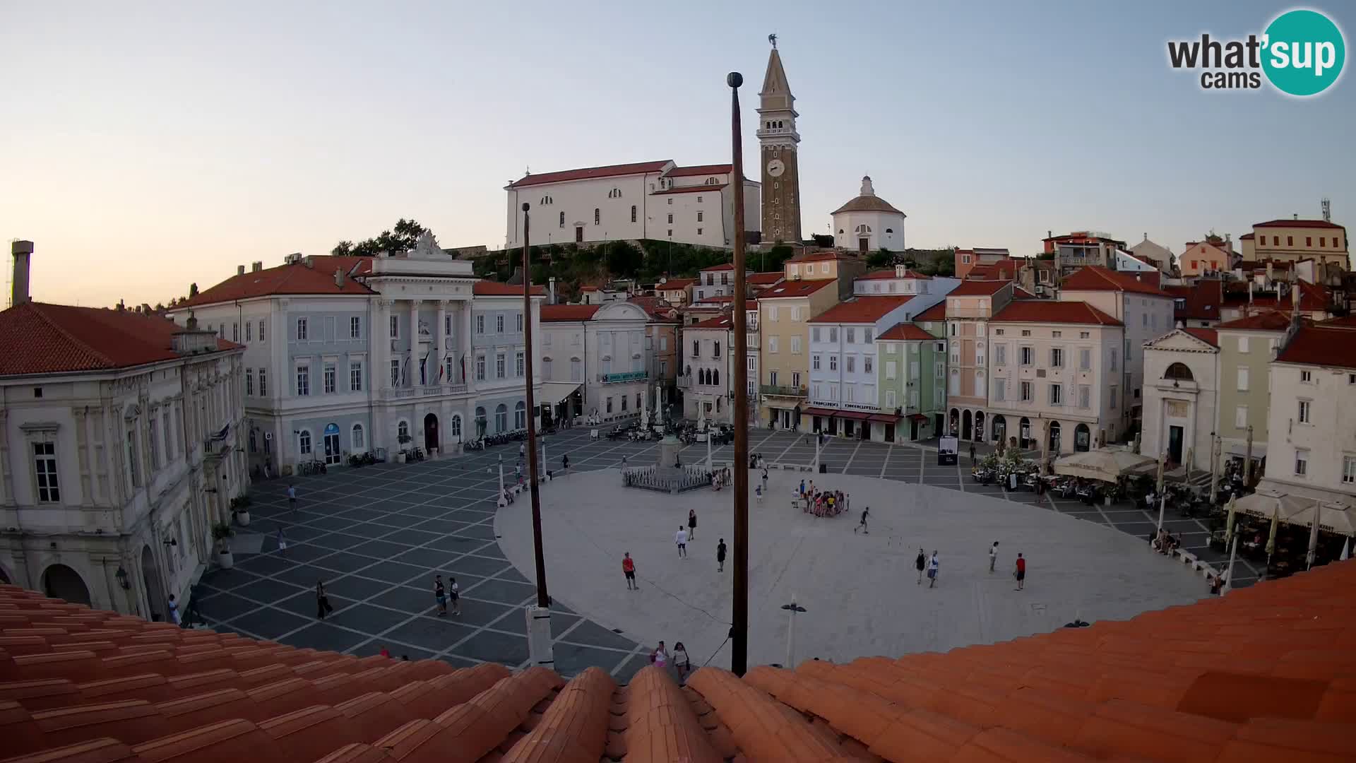 Webcam Piran – Plaza Tartini “Mestna Kavarna”