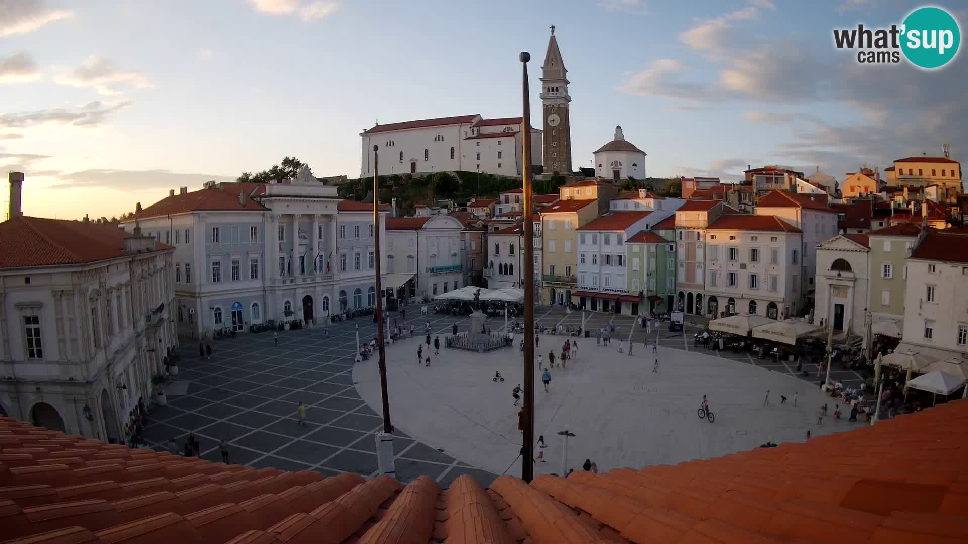 Webcam Pirano – Piazza Tartini dalla “Mestna Kavarna”