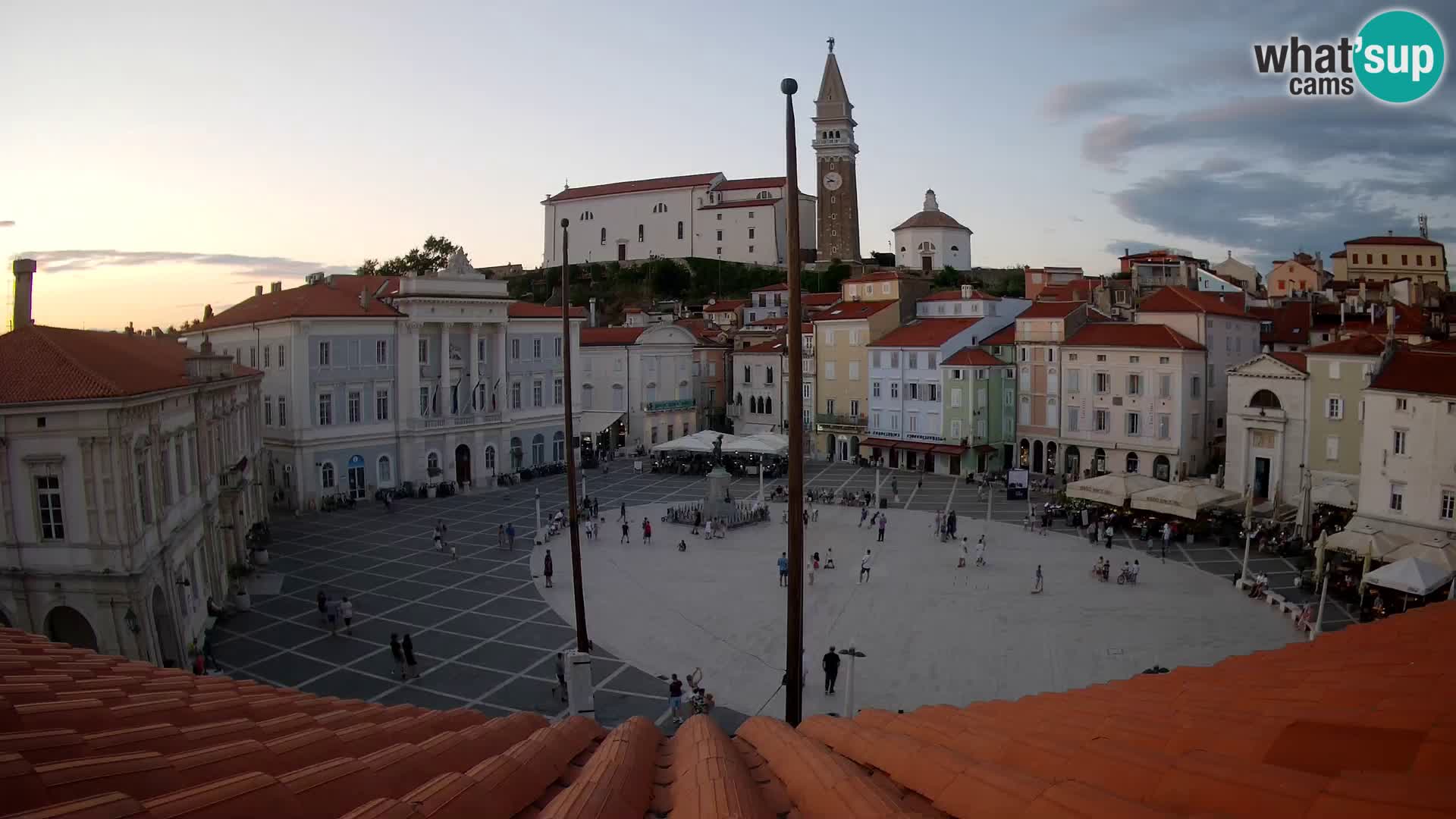 Webcam Pirano – Piazza Tartini dalla “Mestna Kavarna”