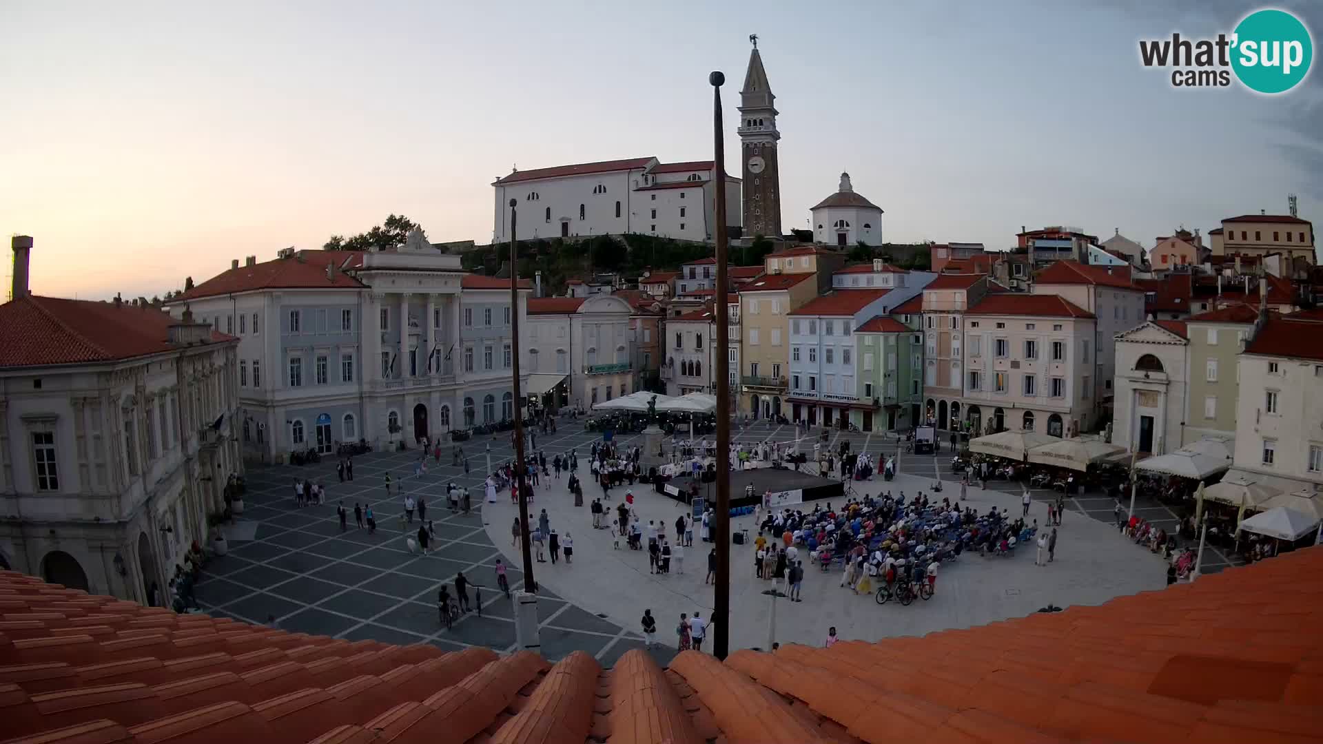 Webcam Pirano | Piran – Piazza Tartini – Art Hotel