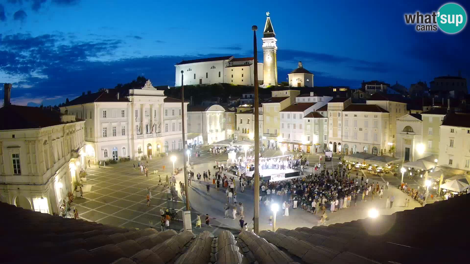 Webcam live Piran – Tartini Platz von “Mestna Kavarna”