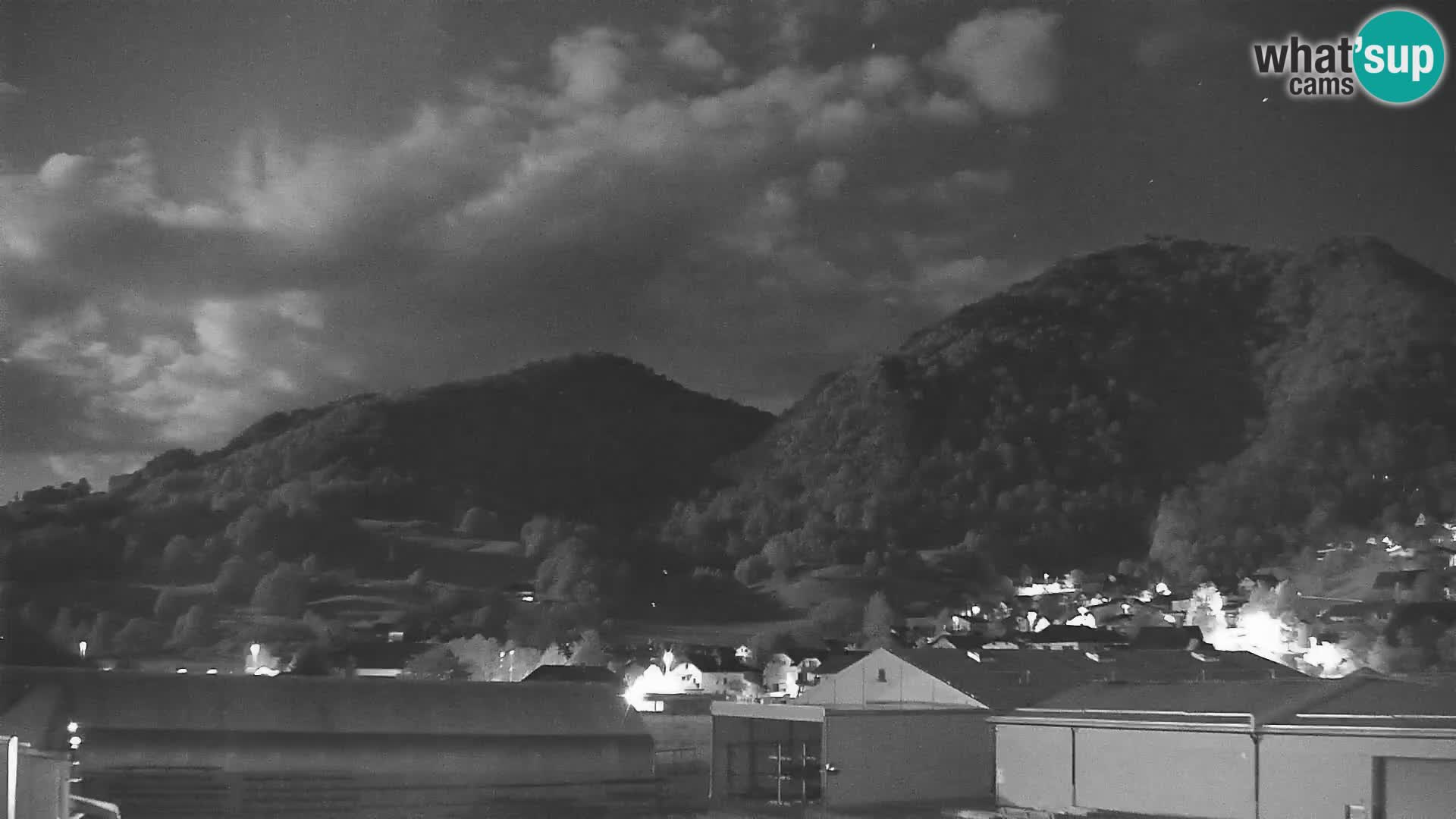 Spletna kamera Polhov Gradec