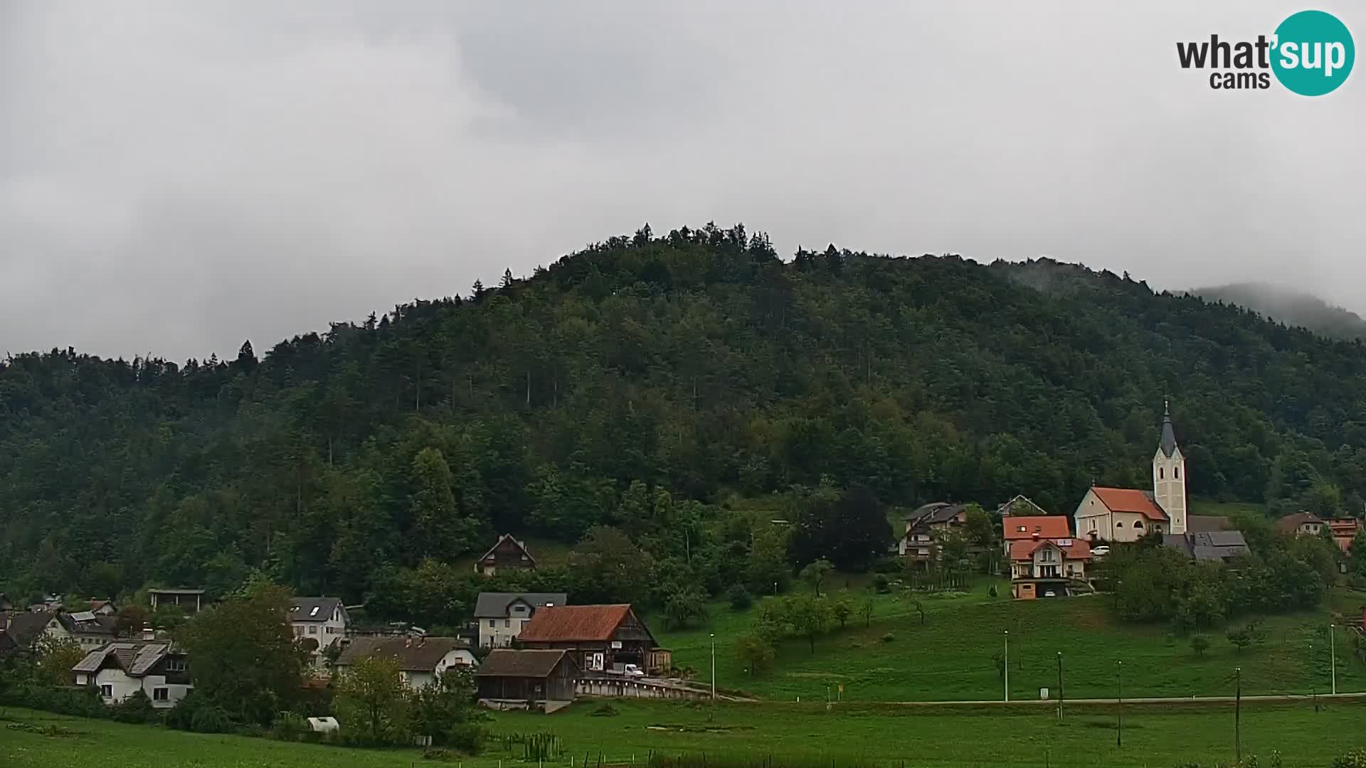 Live Webcam Polhov Gradec – Slovenia