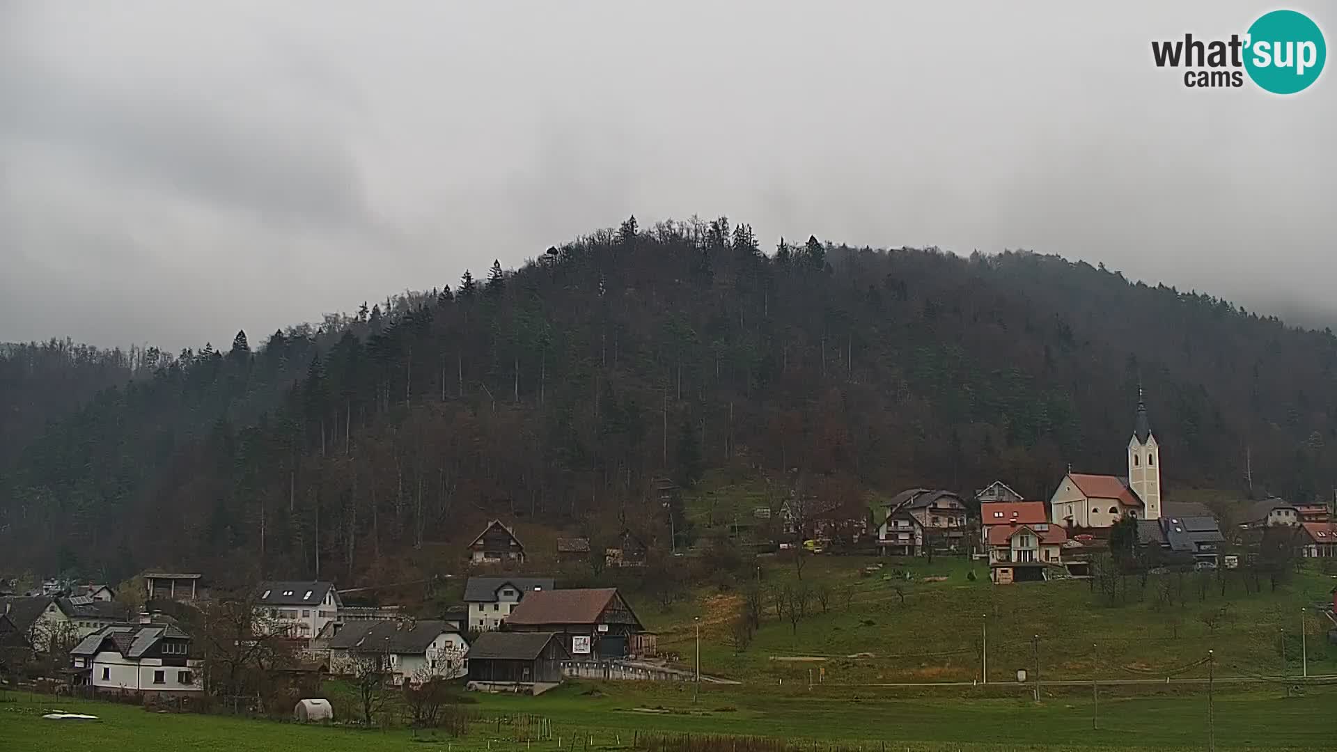 Spletna kamera Polhov Gradec