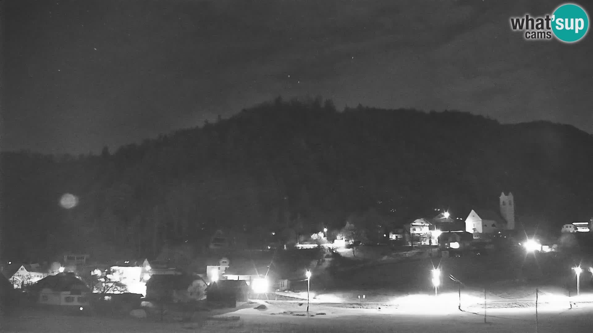 Live Webcam Polhov Gradec – Slovenia