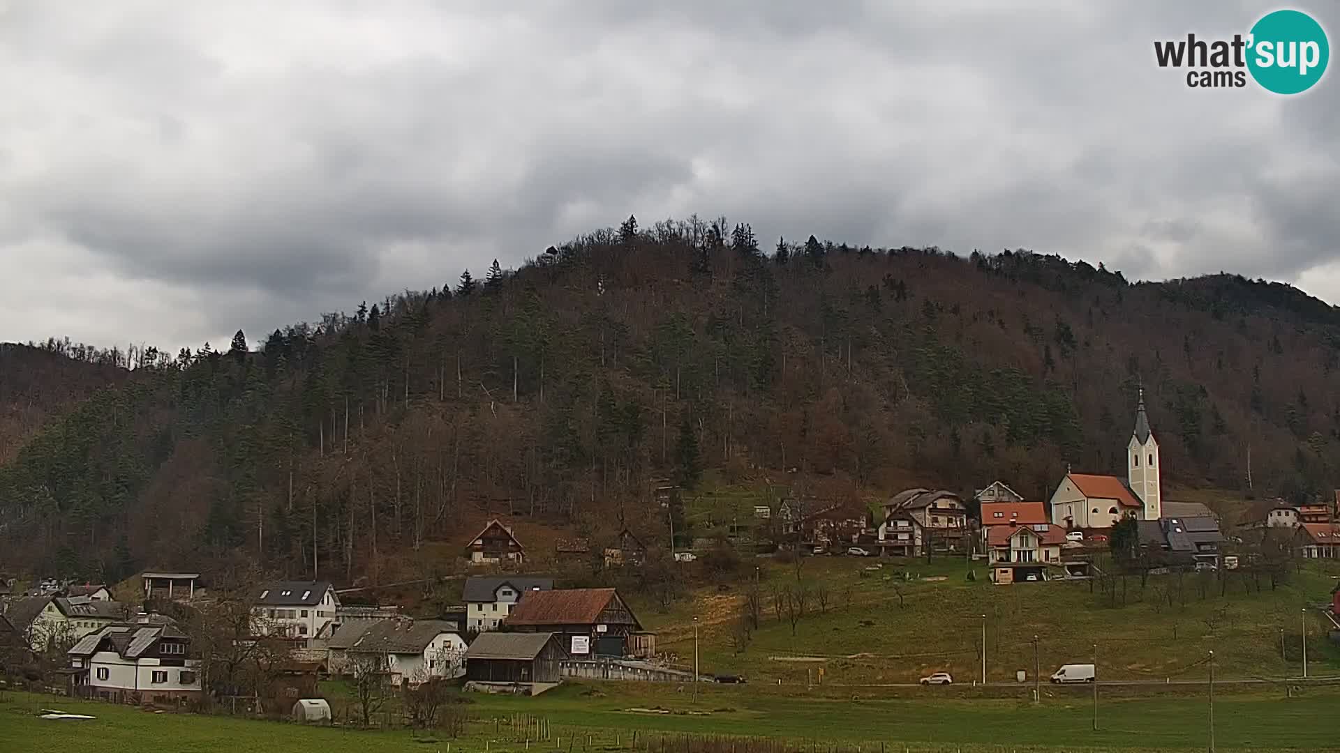 Spletna kamera Polhov Gradec