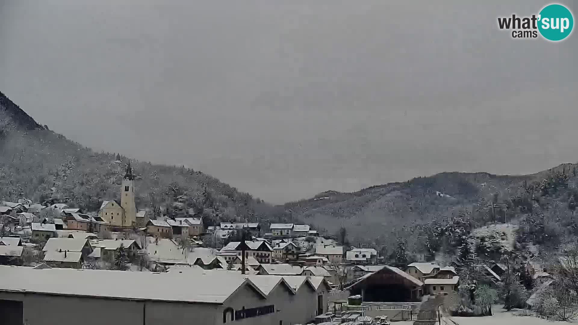 Live Webcam Polhov Gradec – Slovenia