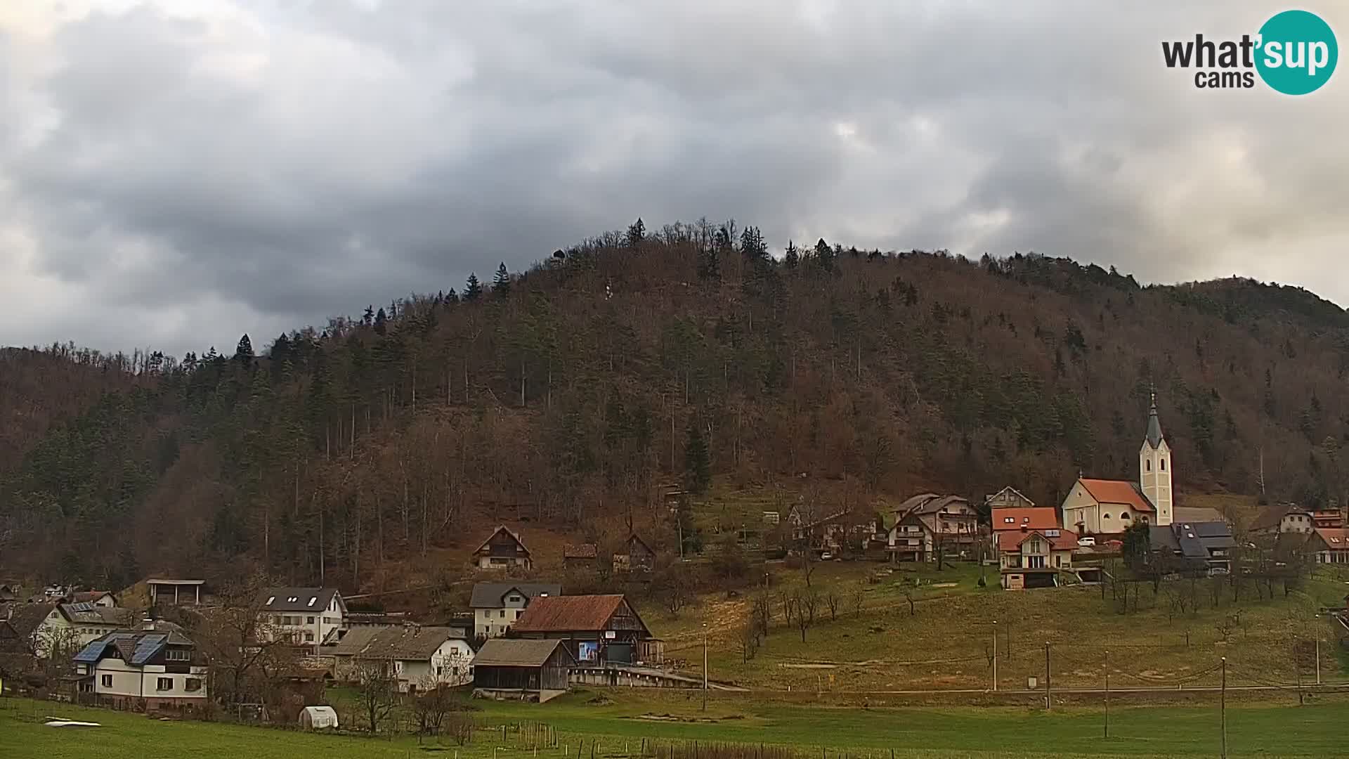 Live Webcam Polhov Gradec – Slovenia