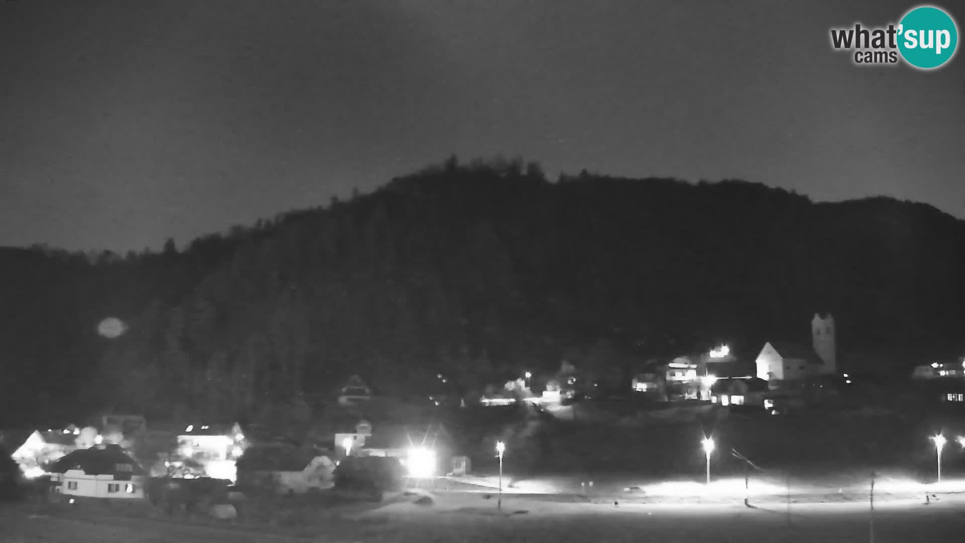 Live Webcam Polhov Gradec – Slovenia