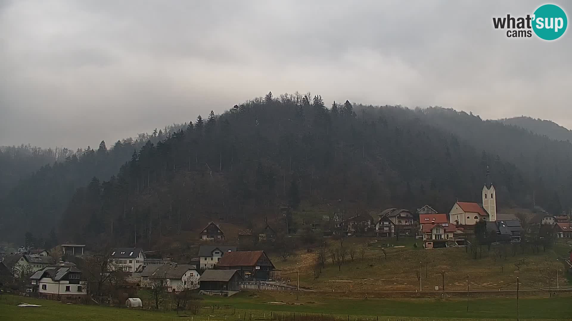 Live Webcam Polhov Gradec – Slovenia