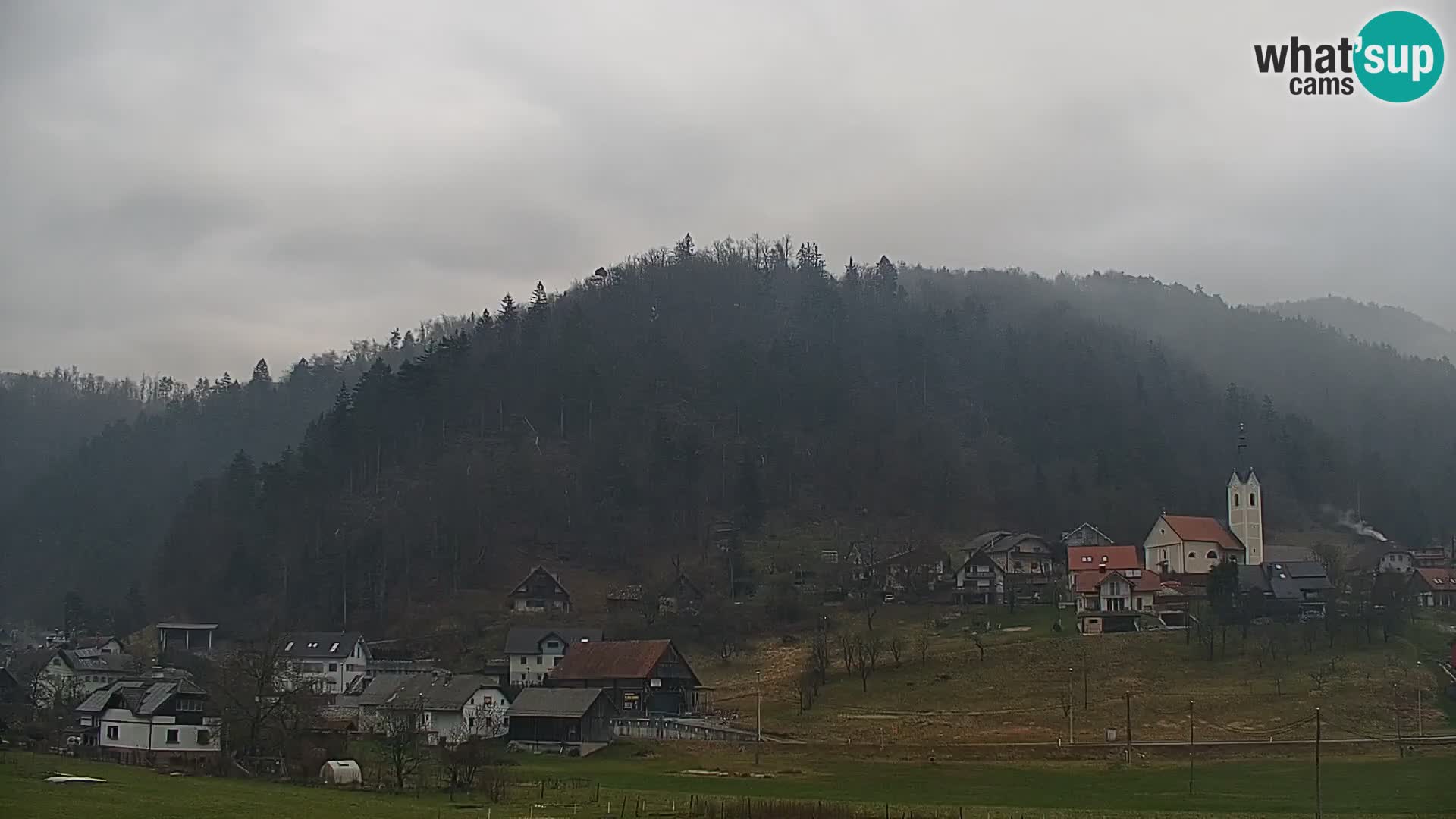 Spletna kamera Polhov Gradec