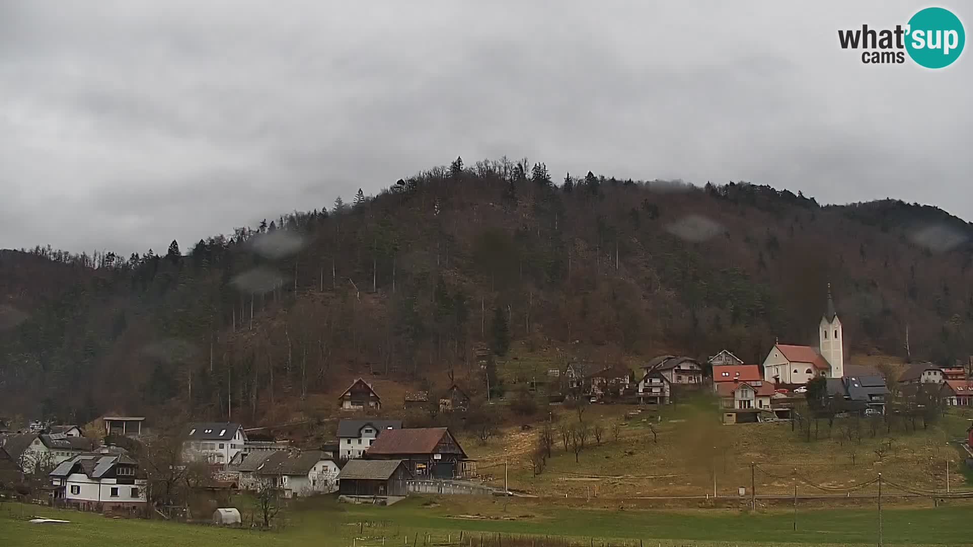 Spletna kamera Polhov Gradec