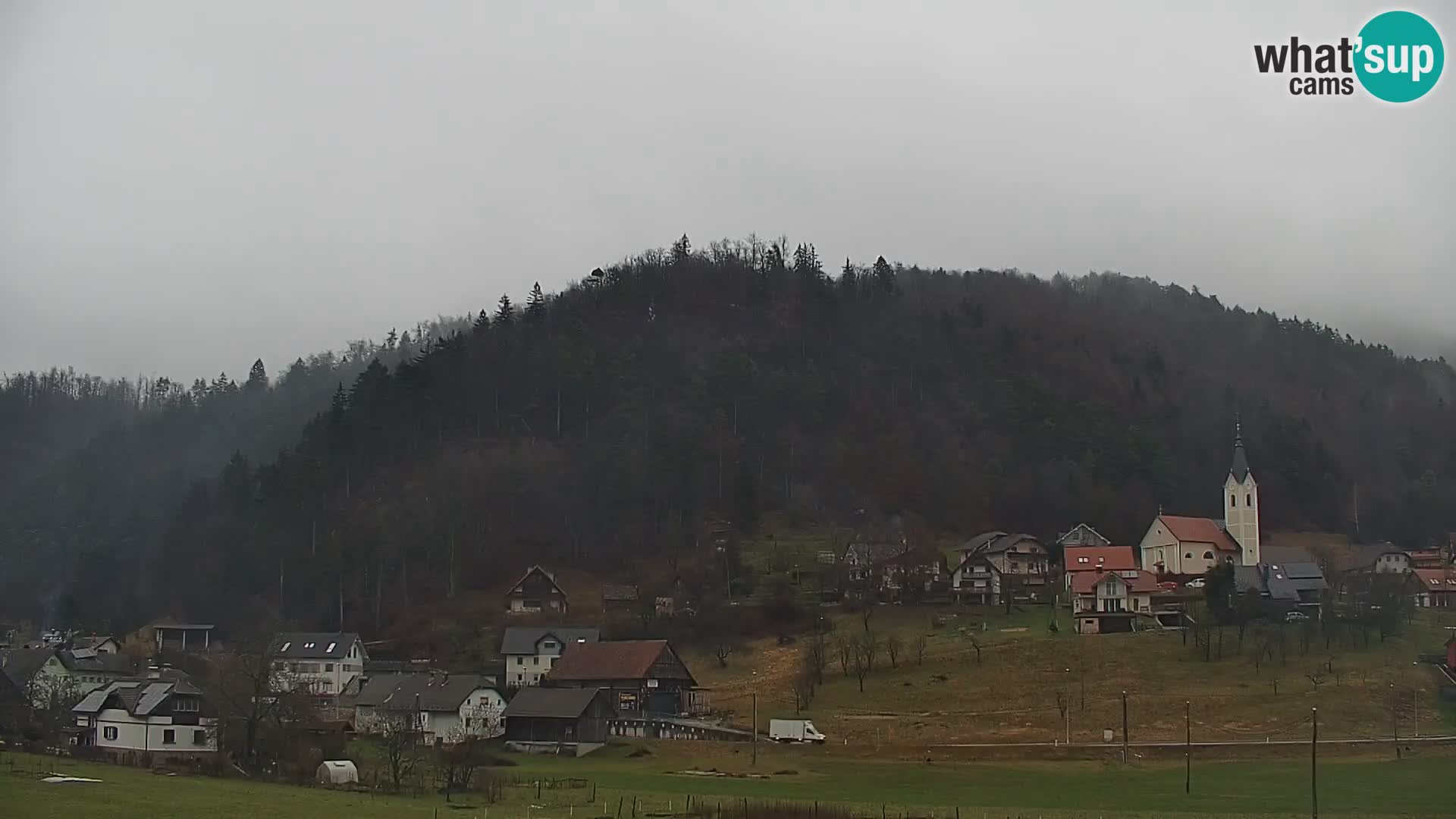 Live Webcam Polhov Gradec – Slovenia