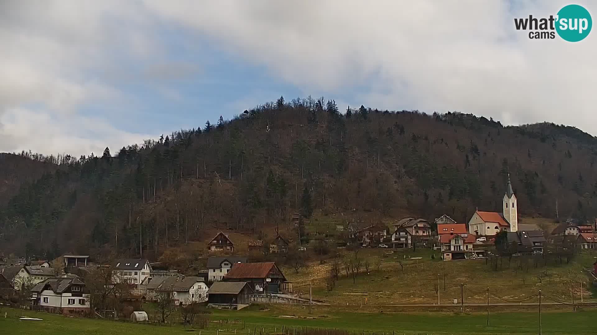 Live Webcam Polhov Gradec – Slovenia