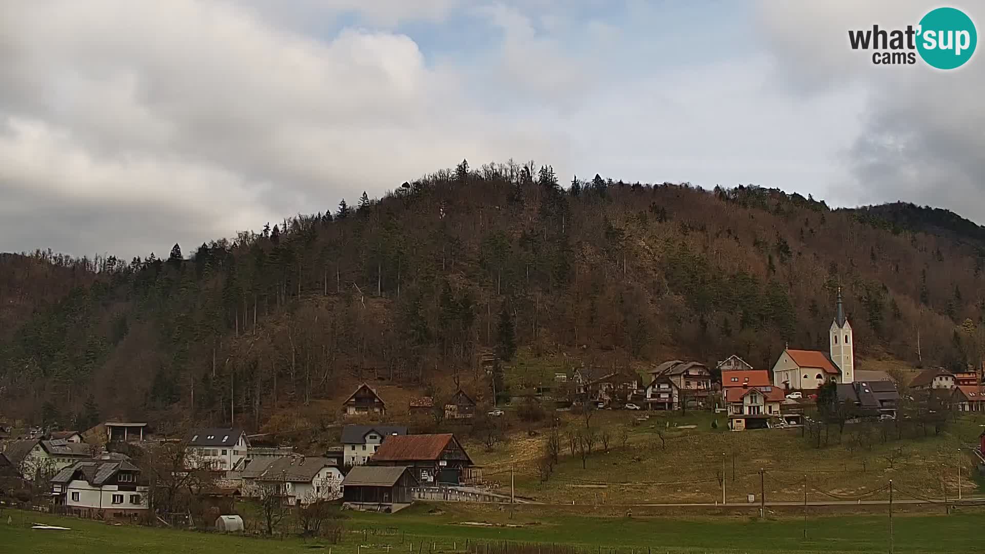 Web kamera uživo Polhov Gradec – Slovenija