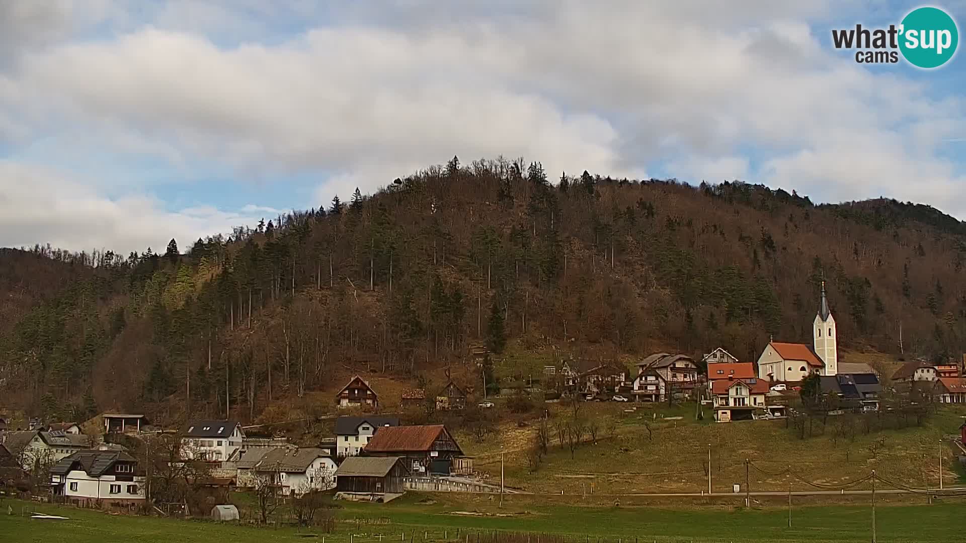 Live Webcam Polhov Gradec – Slovenia