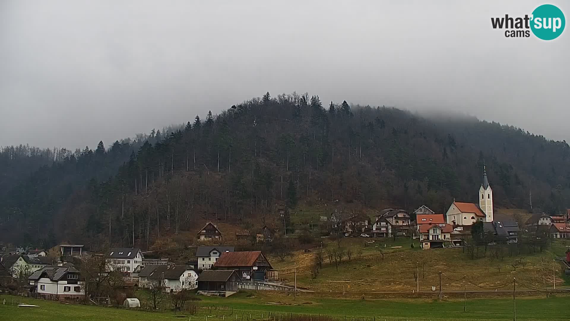 Spletna kamera Polhov Gradec