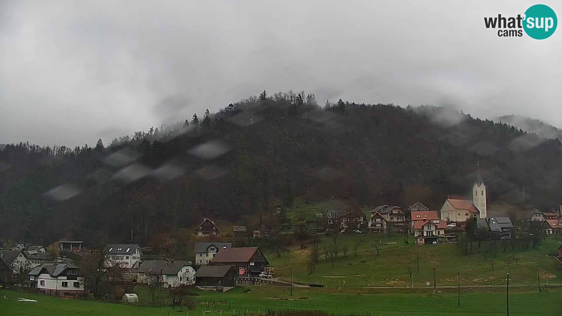 Live Webcam Polhov Gradec – Slovenia