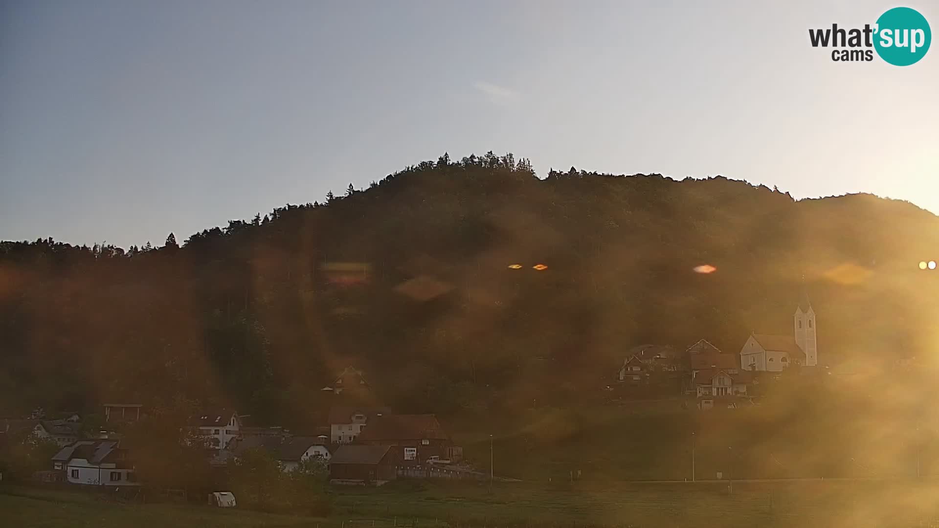 Live Webcam Polhov Gradec – Slovenia