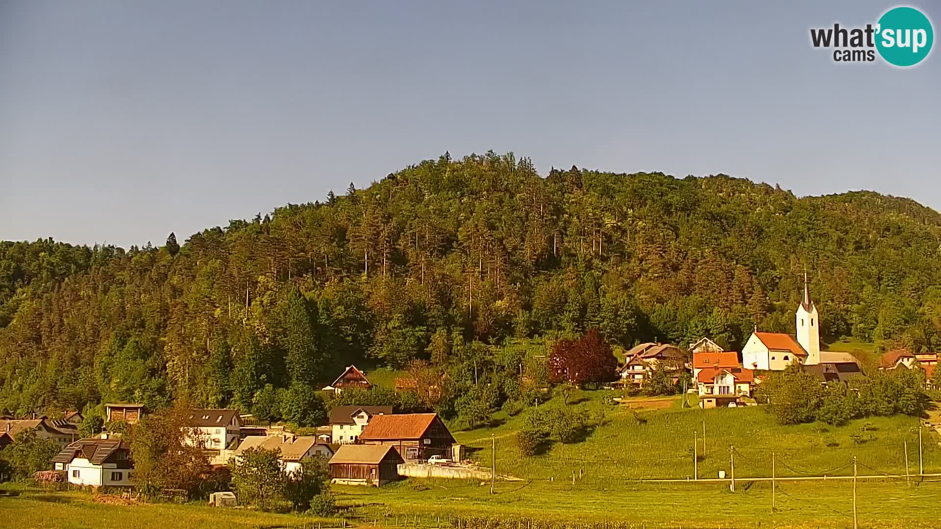 Live Webcam Polhov Gradec – Slovenia