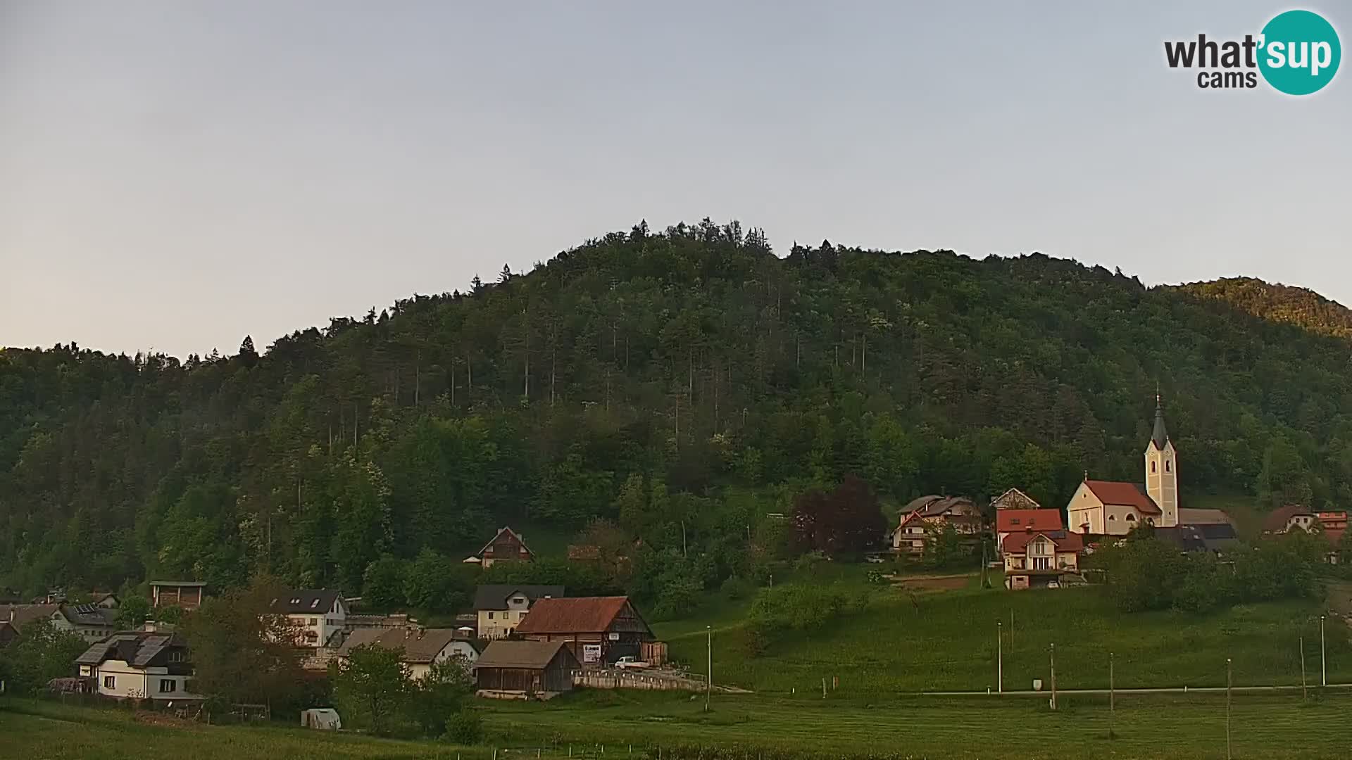 Web kamera uživo Polhov Gradec – Slovenija