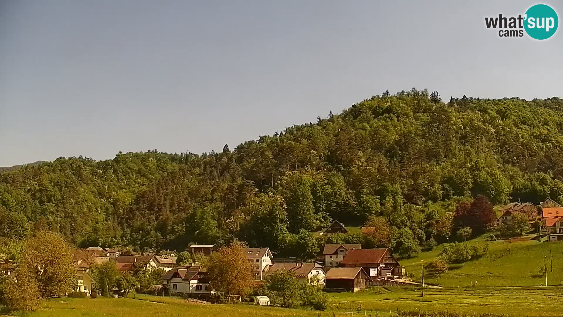 Spletna kamera Polhov Gradec