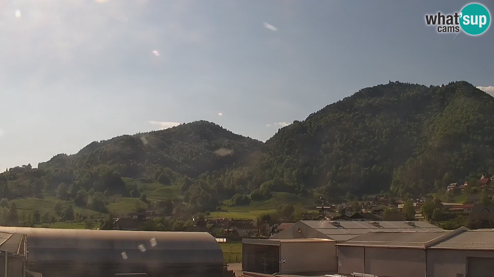 Live Webcam Polhov Gradec – Slovenia