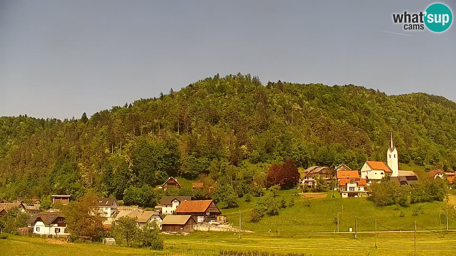 Live Webcam Polhov Gradec – Slovenia