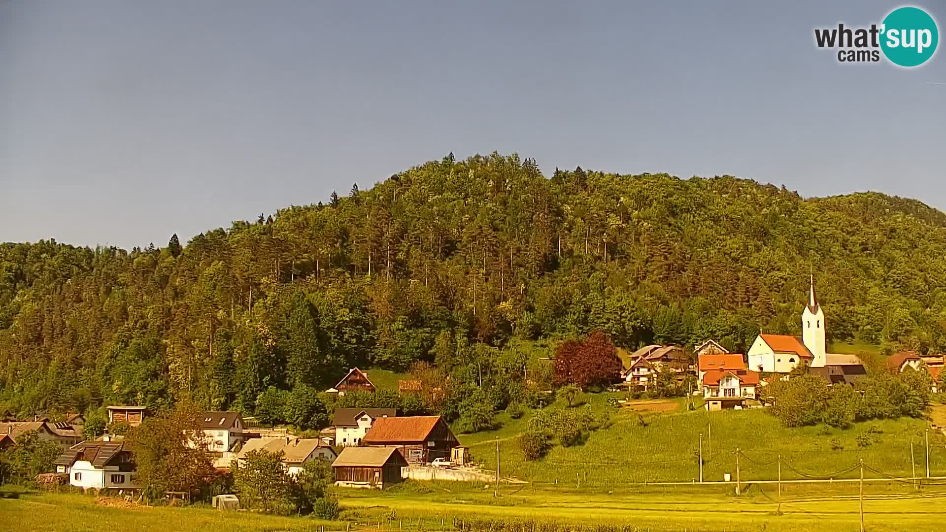 Live Webcam Polhov Gradec – Slovenia