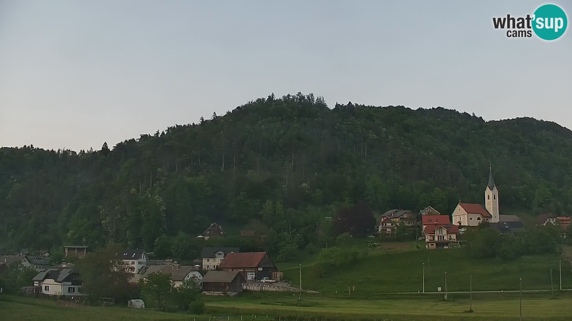 Web kamera uživo Polhov Gradec – Slovenija