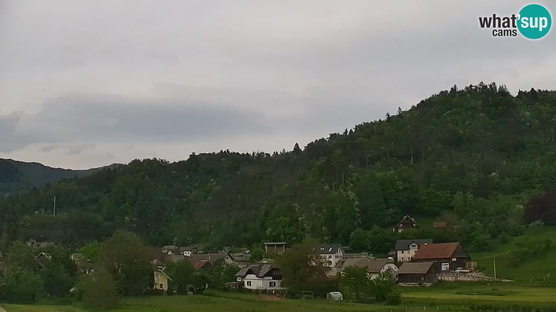 Live Webcam Polhov Gradec – Slovenia