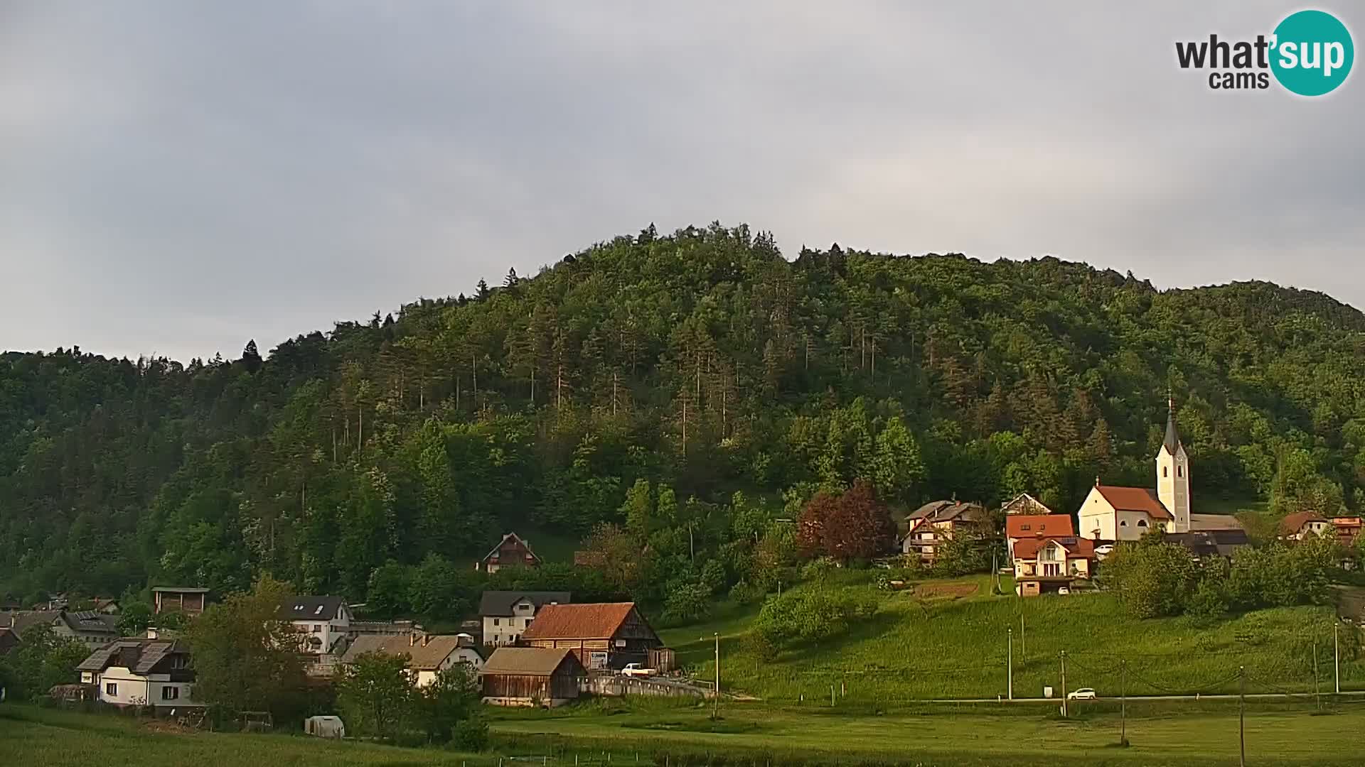 Spletna kamera Polhov Gradec