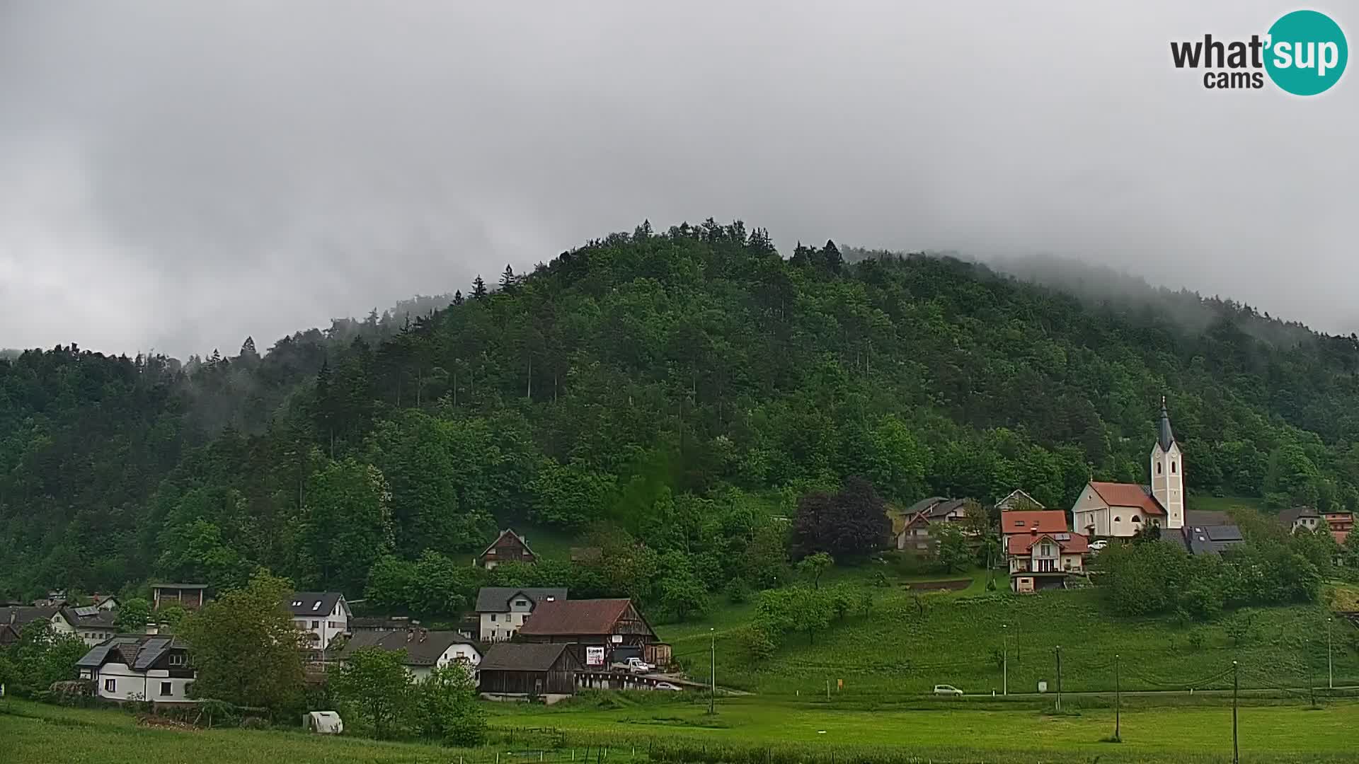 Spletna kamera Polhov Gradec